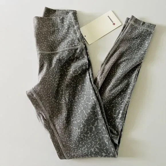 LULULEMON ATHLETICA City Camo Silver Drop Mult Align HR Pant 28" Leggings - US 4 - Picture 3 of 8